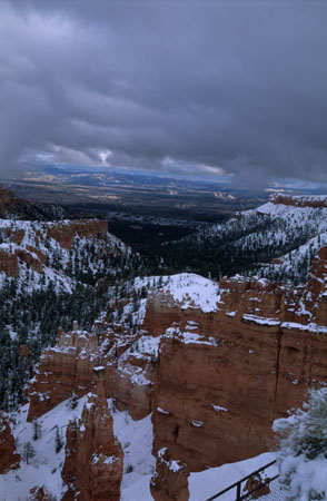 Bryce_2002_R13_34